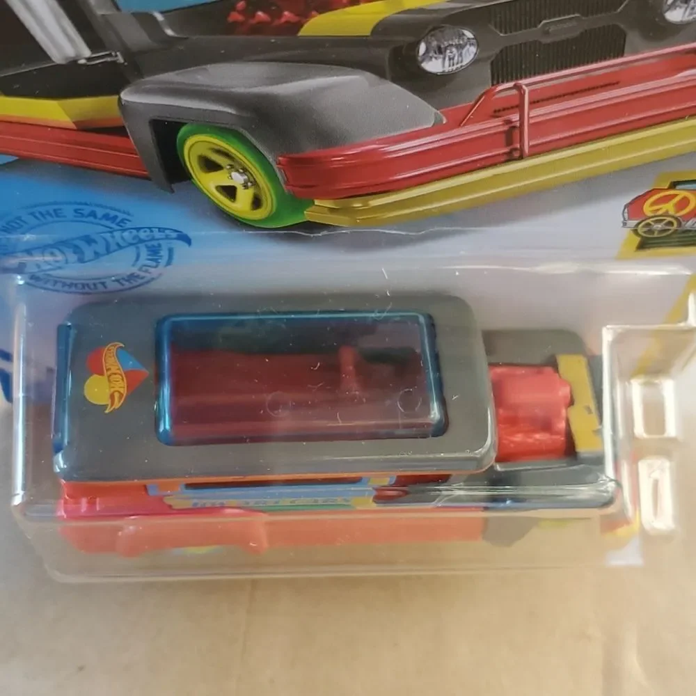 Hot Wheels Road Bandit Car